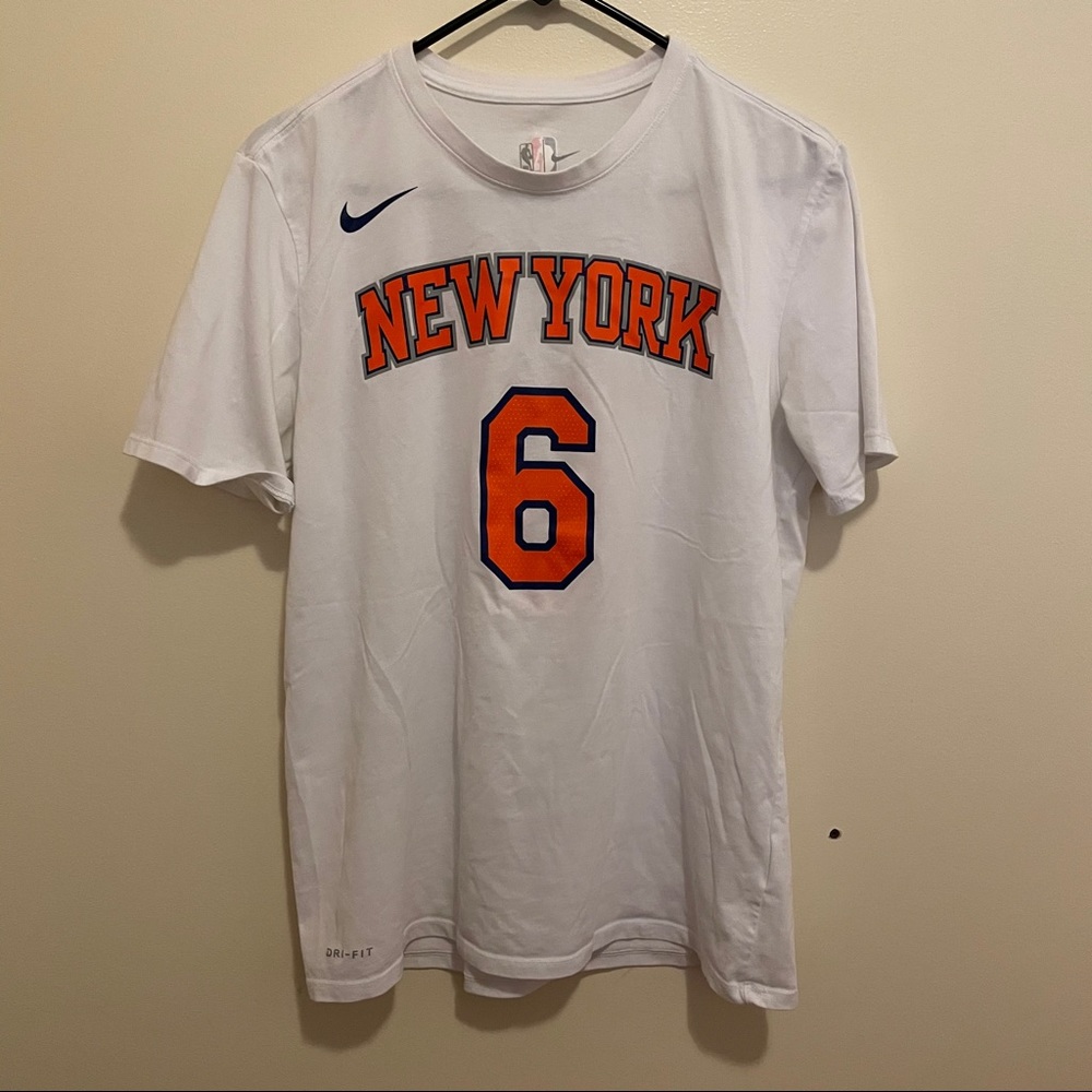 NY Knicks Nike Dri-Fit Porzingis T-Shirt